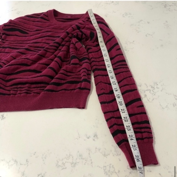 T/O sweater tigers print red,black size:S - Picture 13 of 14